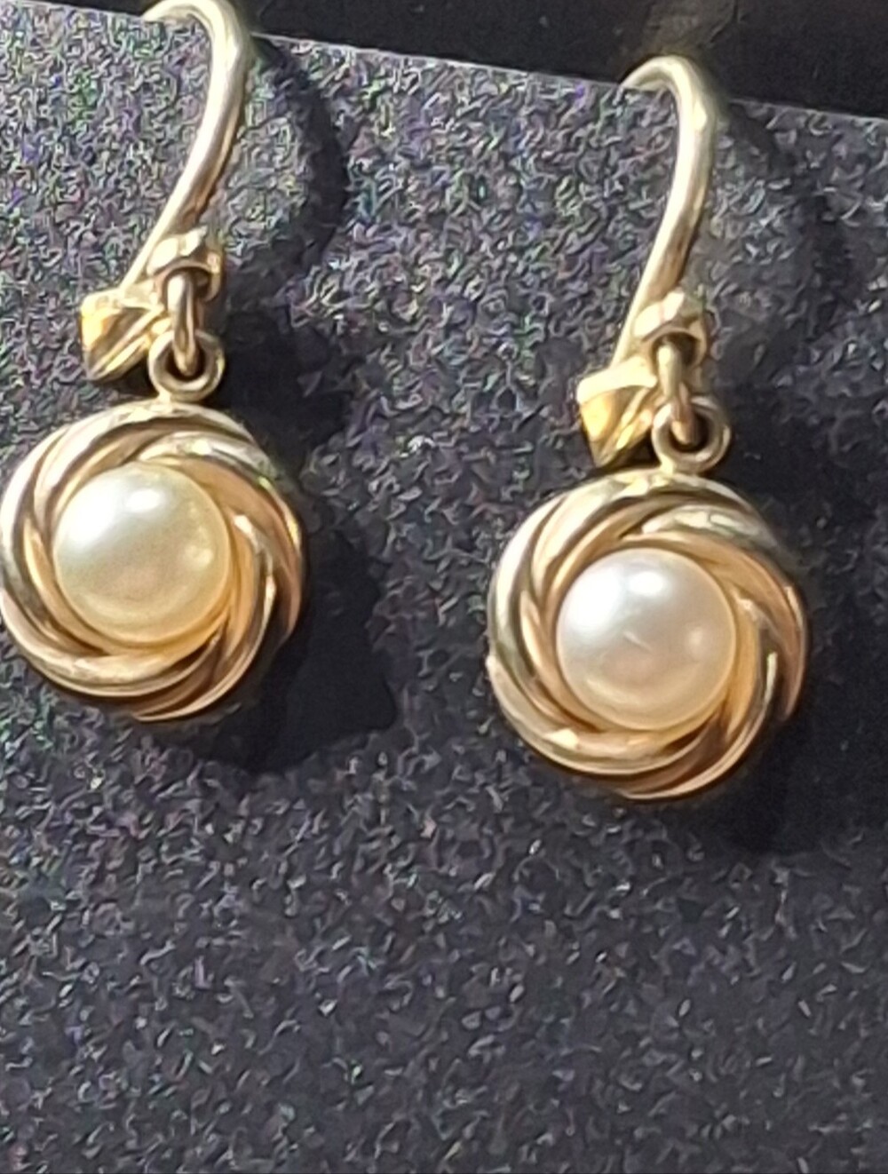 VintageGold Tone Pearl Drop Screw On  Earrings -   Jewelry ( K&L) Germany
